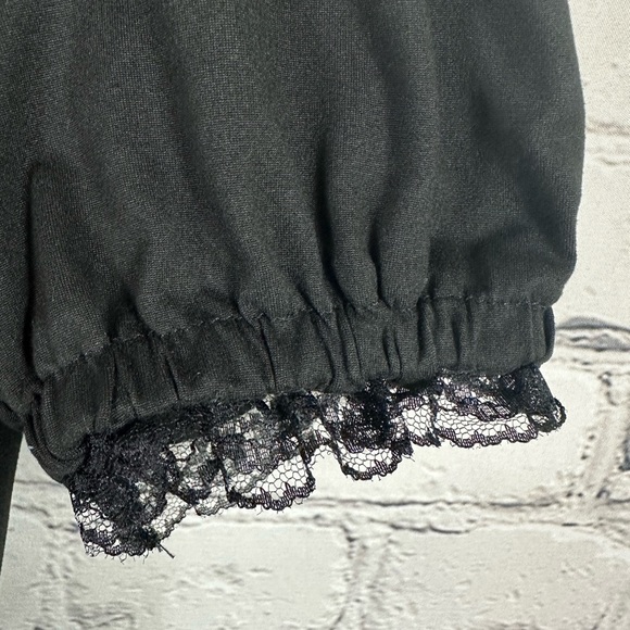 HOT TOPIC MUSHROOM ๐ LACE COLLAR TIERED BABYDOLL DRESS SIZE(M) - Picture 12 of 15